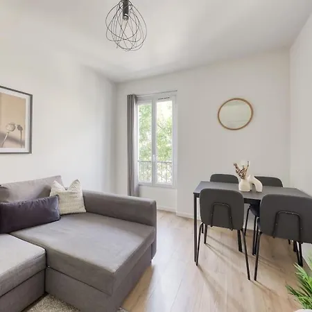 T2 Parisien- 1 Min A Pied Du Metro Ligne 13 & 14 Apartamento París